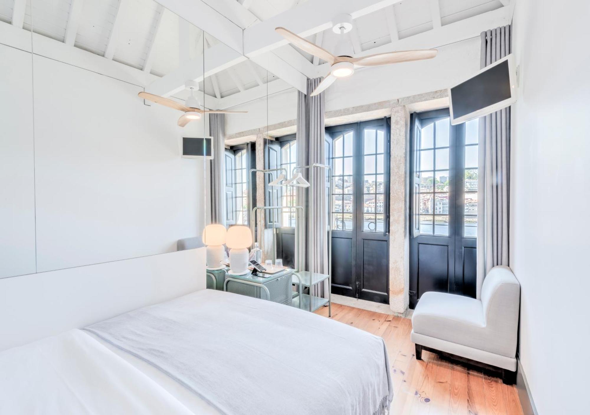 Oporto Street Fonte Taurina - Riverfront Suites (Adults Only) Ruang foto